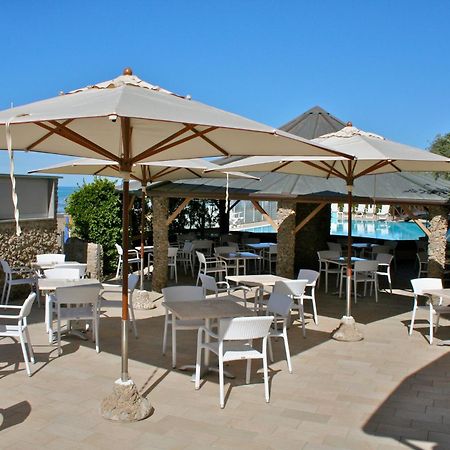 Hotel I Ginepri มาริน่า เด กาสตาเนโก การ์ดูชี ภายนอก รูปภาพ