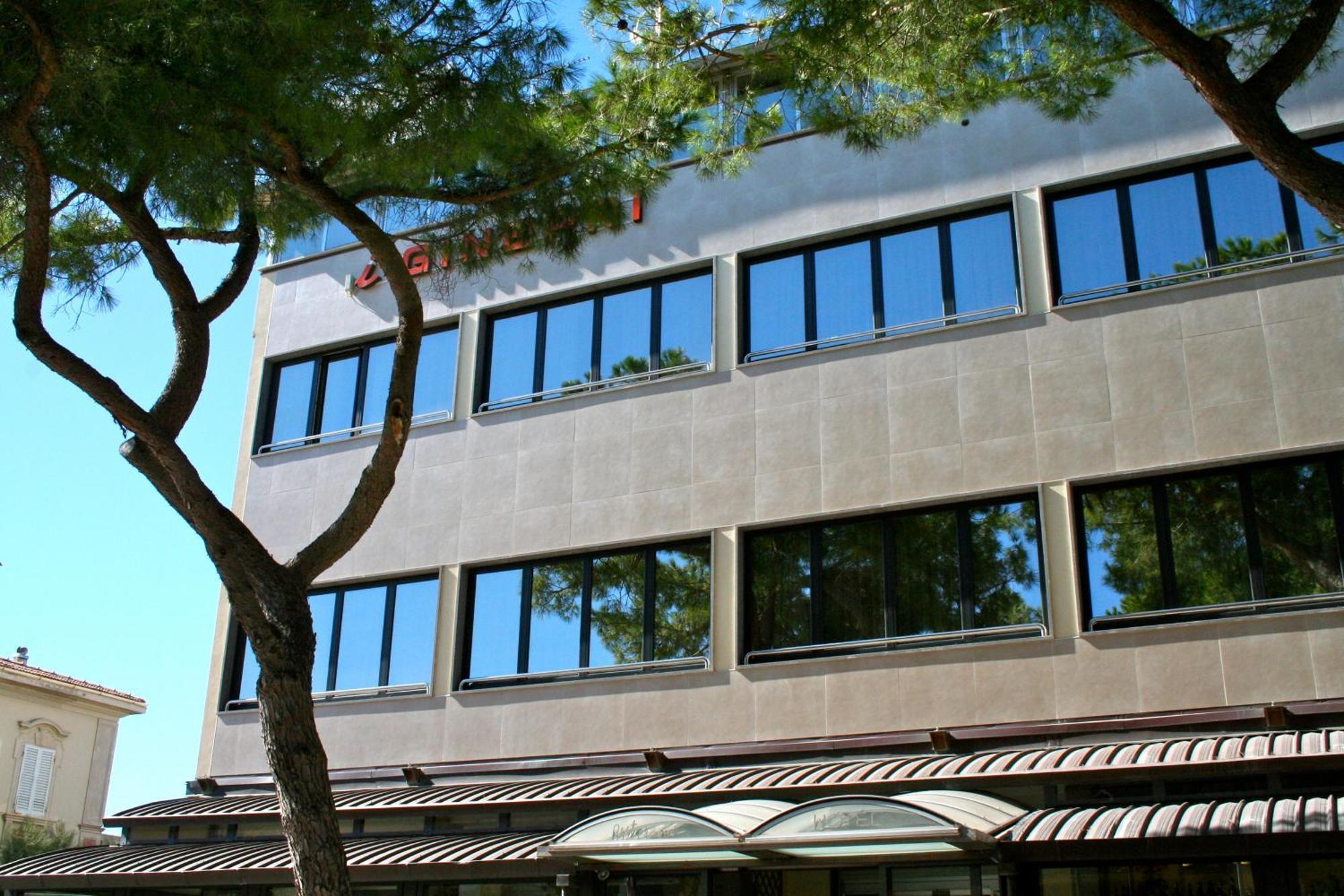 Hotel I Ginepri มาริน่า เด กาสตาเนโก การ์ดูชี ภายนอก รูปภาพ