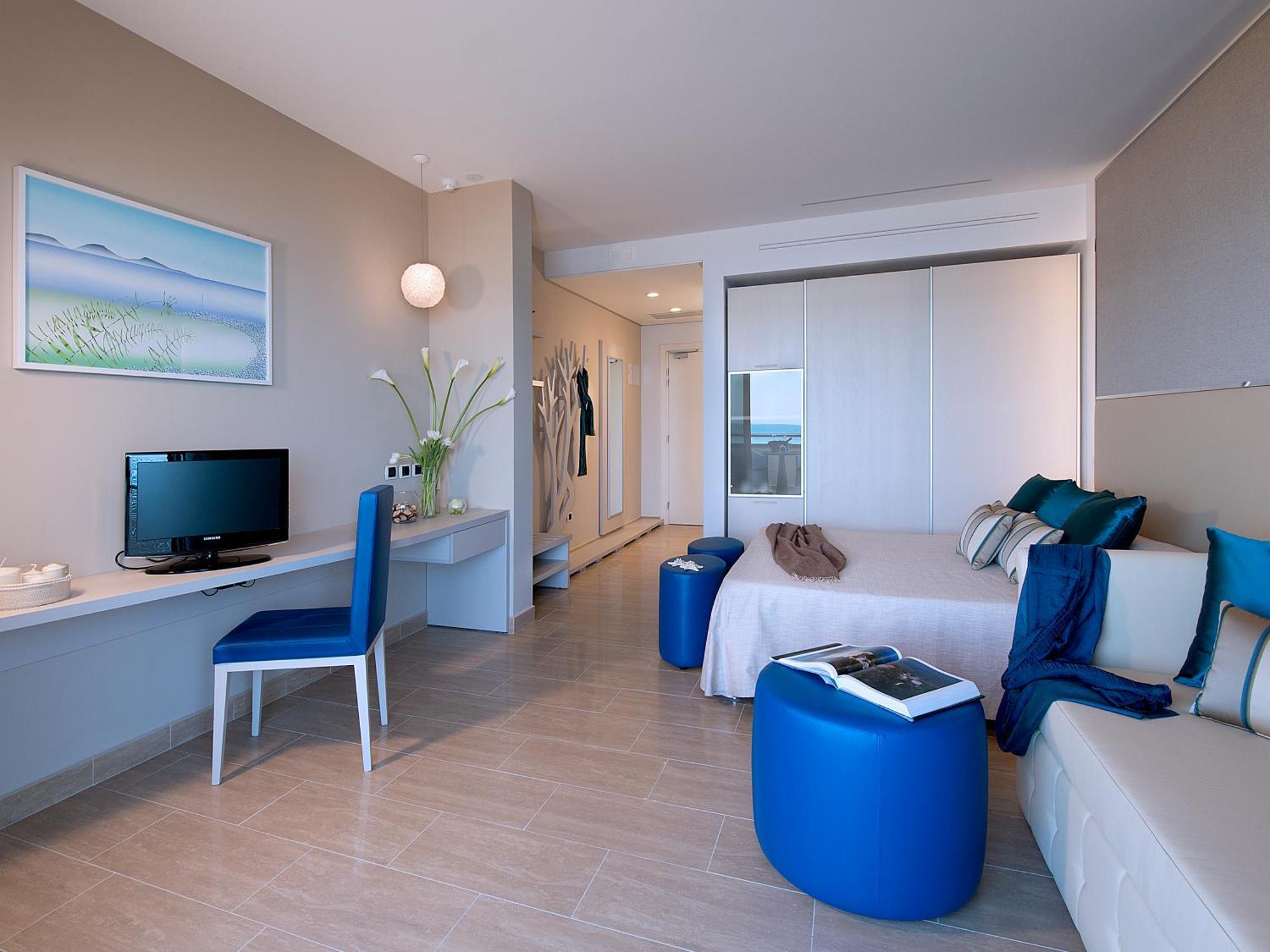 Hotel I Ginepri มาริน่า เด กาสตาเนโก การ์ดูชี ภายนอก รูปภาพ